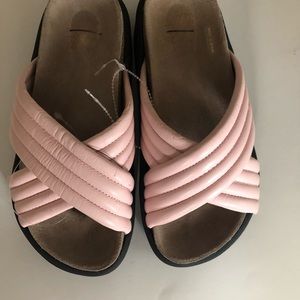 YES pink platform sandal sz 36 or sz 6